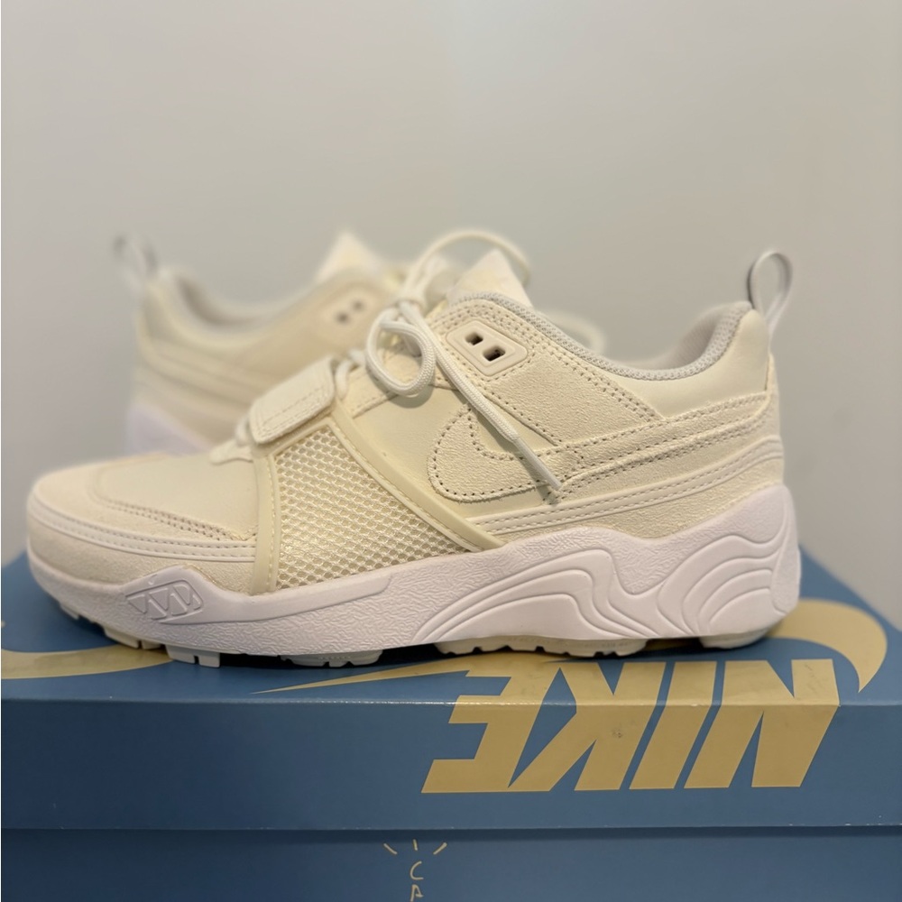 Nike Travis Scott x Zoom Field Jaxx SP ‘Sail’